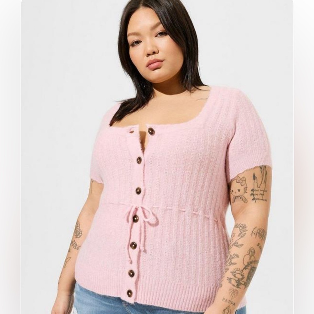 TORRID- Vegan Cashmere Pullover Square Neck Sweater - Size 1